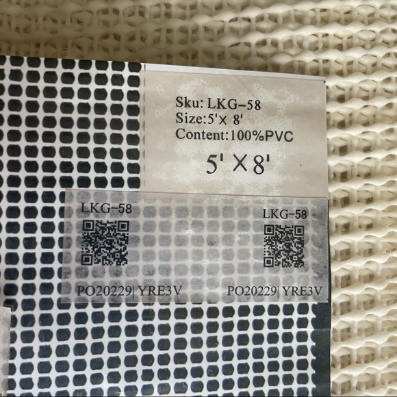 Surya Lock Grip Rug Gripper for Hard Surfaces 5x8 - Picture 3 of 8